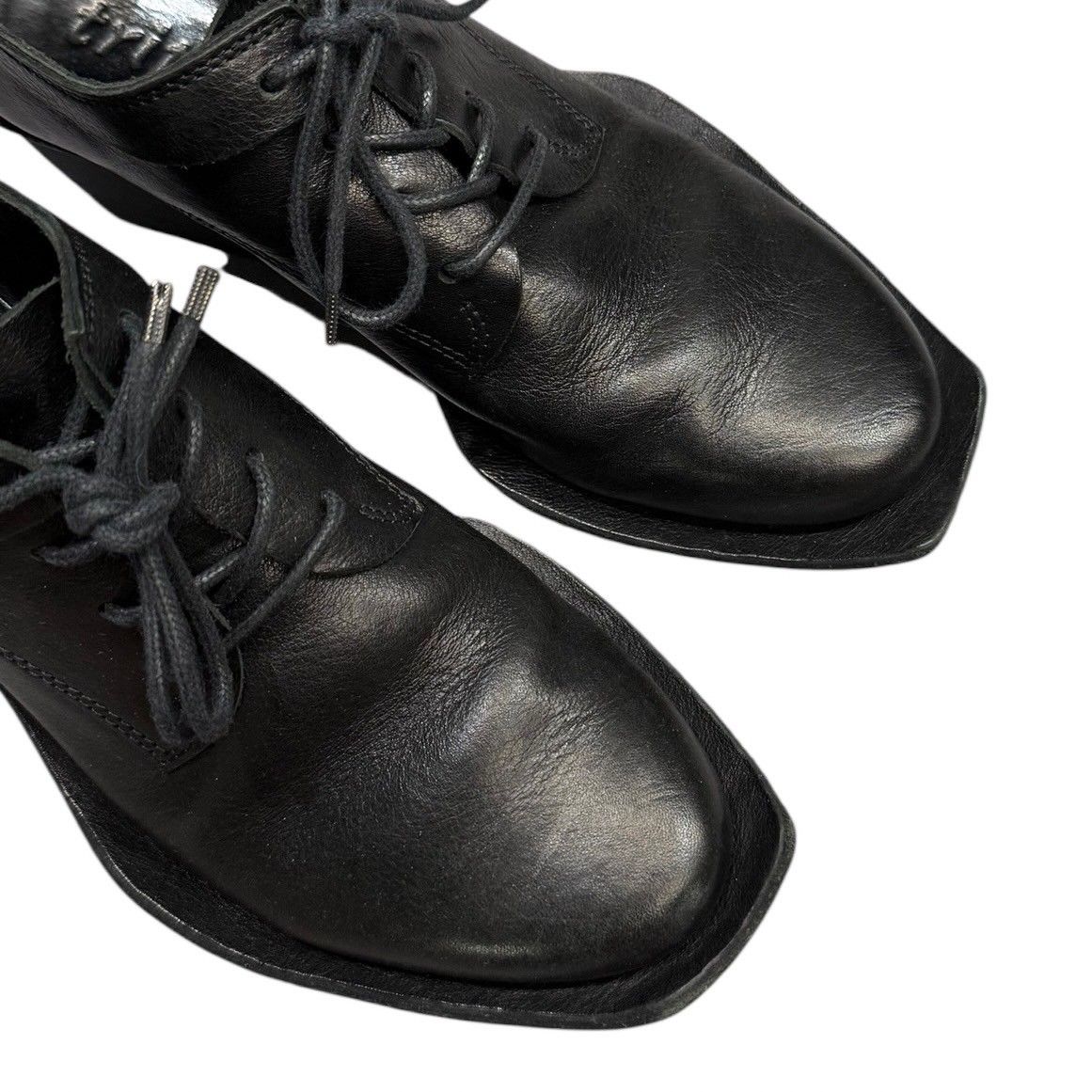 trippen トリッペン Leather Steady Shoe in Black スクエア