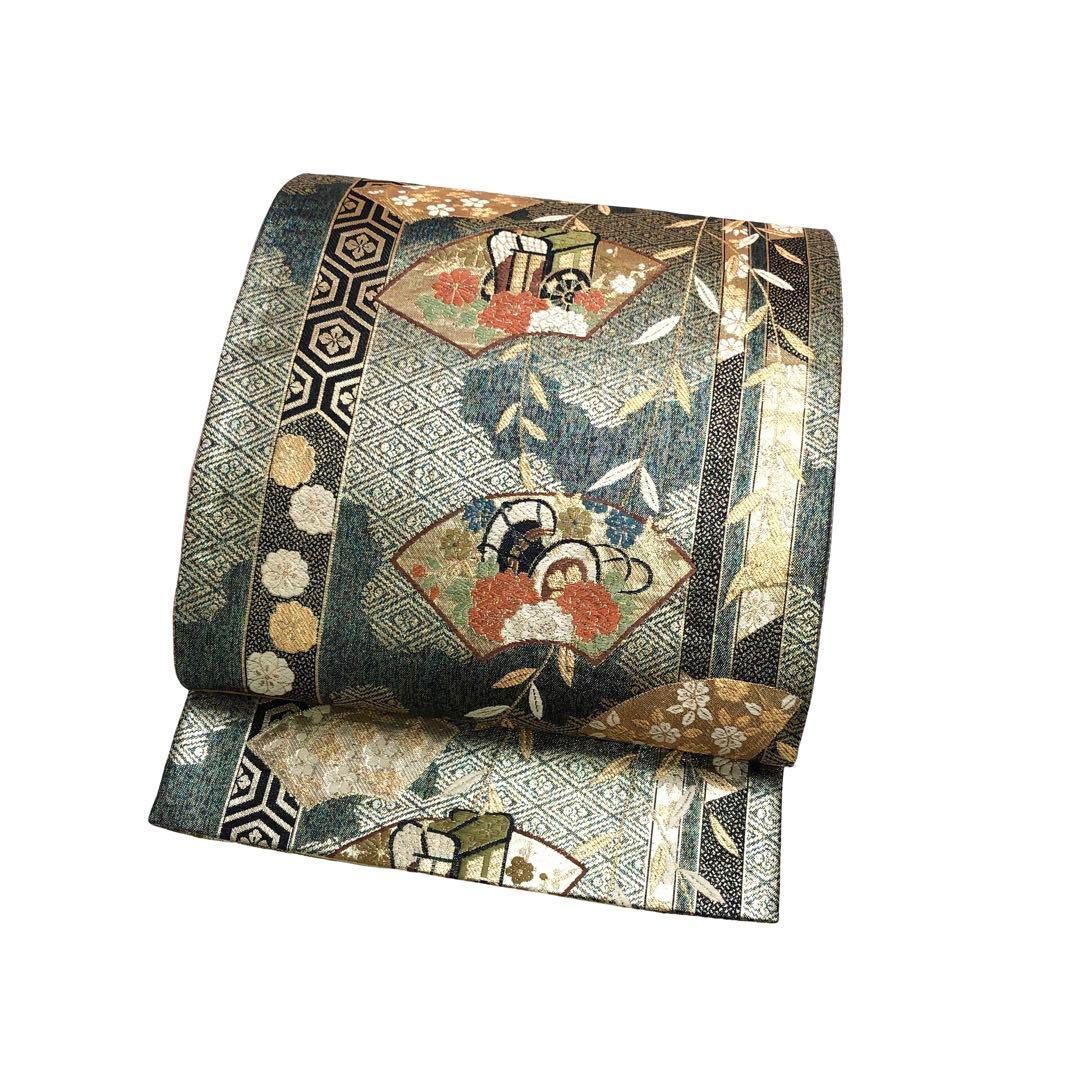 袋帯 慶長華小袖 地紙に花模様 御所車 鼓 碧色 金糸 O-4826 - メルカリ 