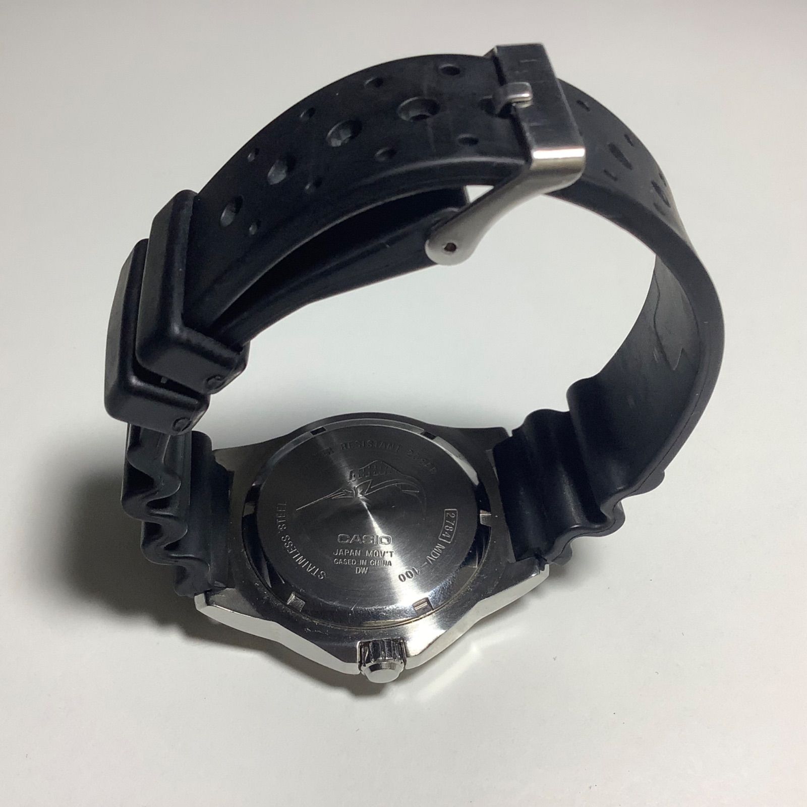 稼動品　CASIO カシオ　MDV-100D-1AJF　アナログ　クオーツ