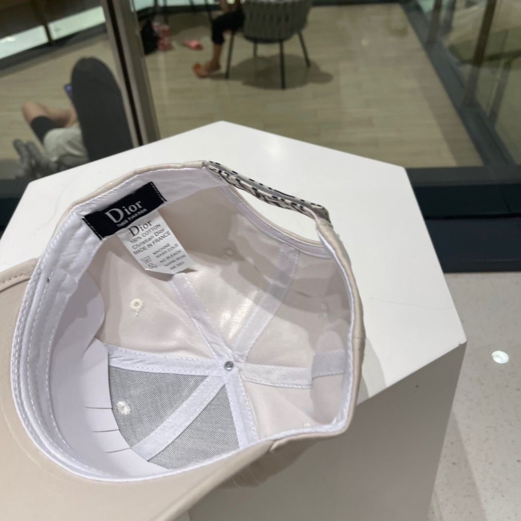 今日特価】Dior ディオール ベースボールキャップ-3 - メルカリ