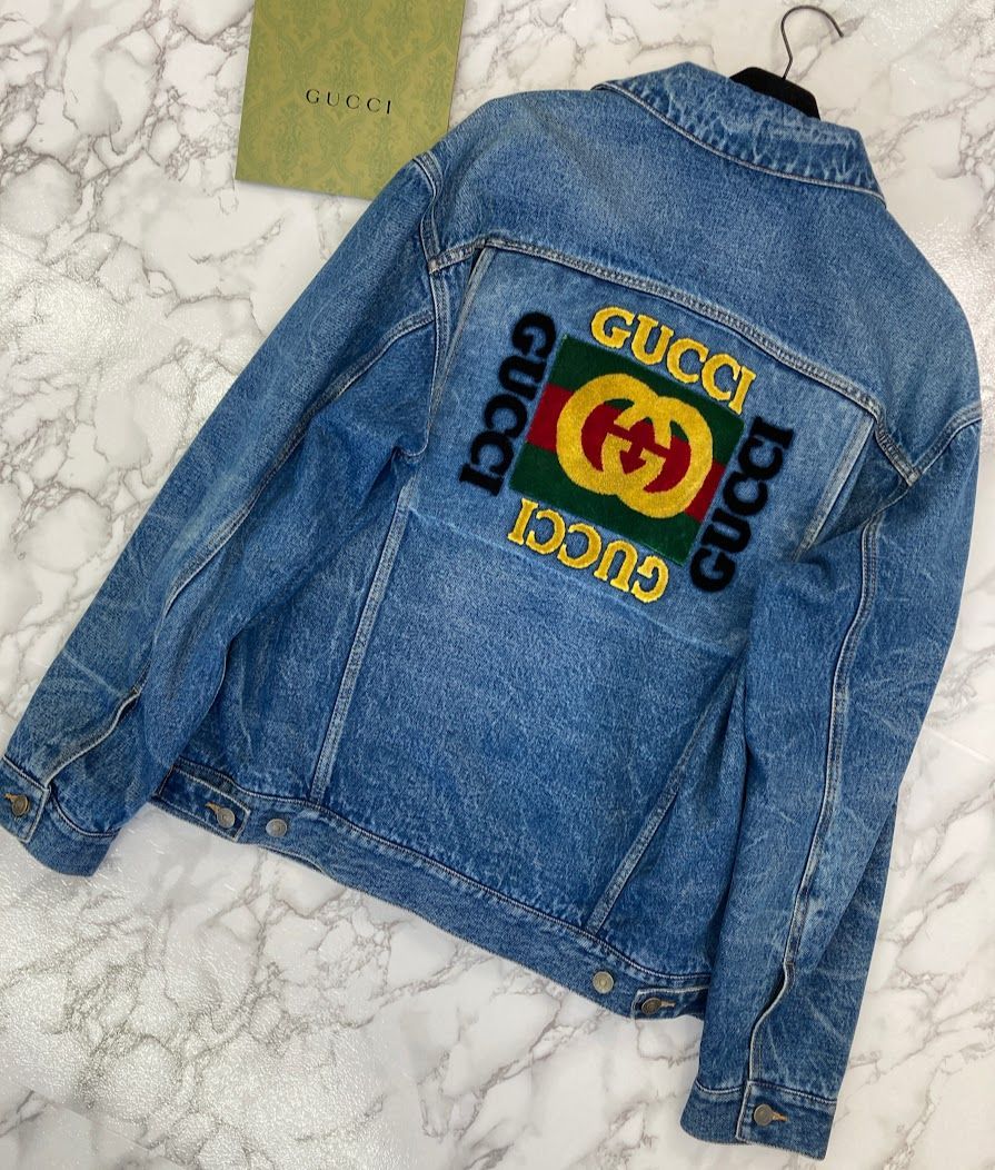 専用ページ 19年 美品 GUCCI グッチ AMOR CAECUS バックロゴ オーバー