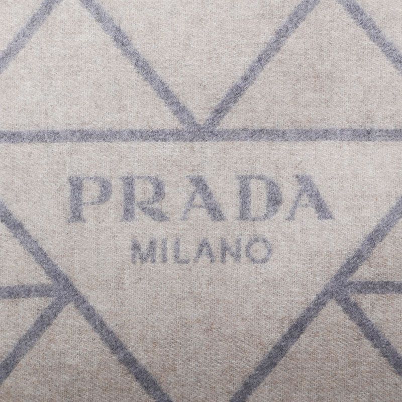 PRADA プラダ マフラー カシミア100% ロゴ リバーシブル - メルカリ 