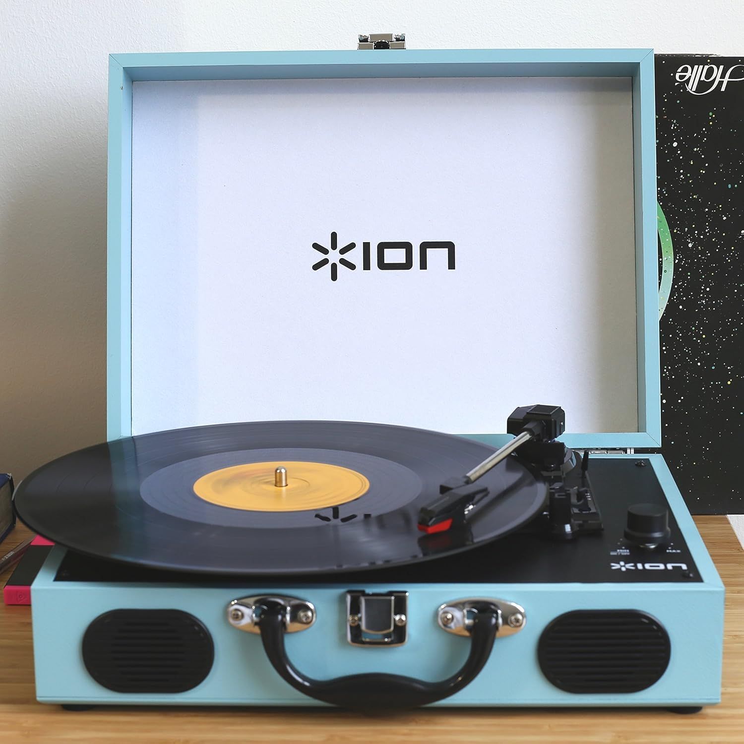 ポータブルレコードプレーヤー スーツケース型 スピーカー内蔵持ち運び