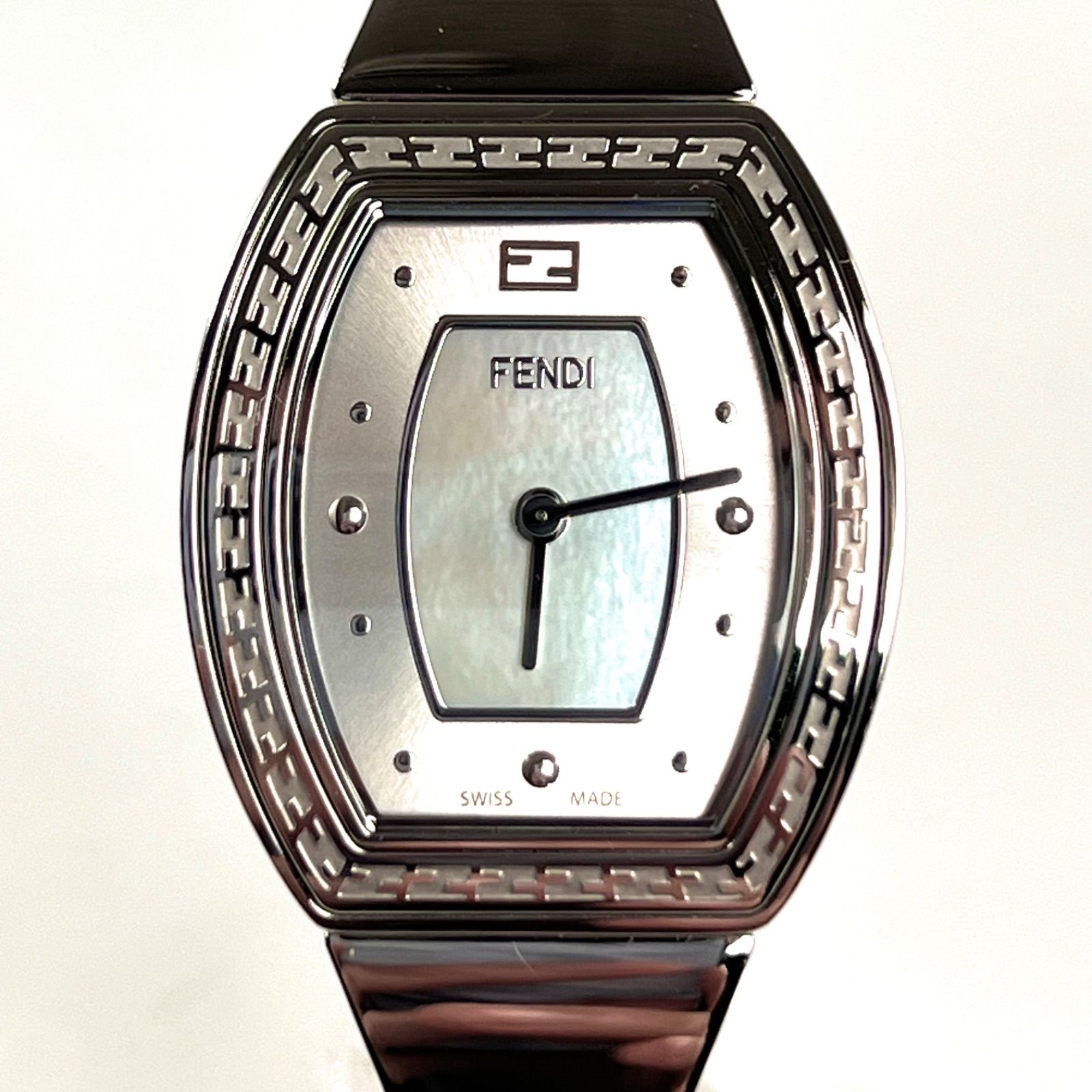 未使用 フェンディFENDI F101100203 マイウェイ トノー 腕時計 フェンディ 腕時計 マイウェイ トノー F101100203 - メルカリ