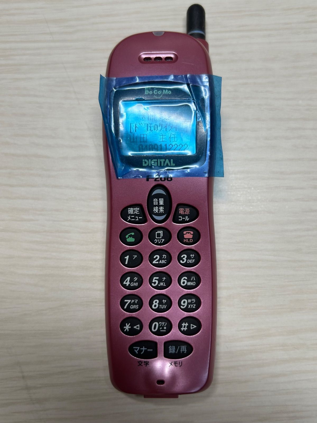 モックアップ PASCAL DIGITAL NTT DOCOMO F-206 K133