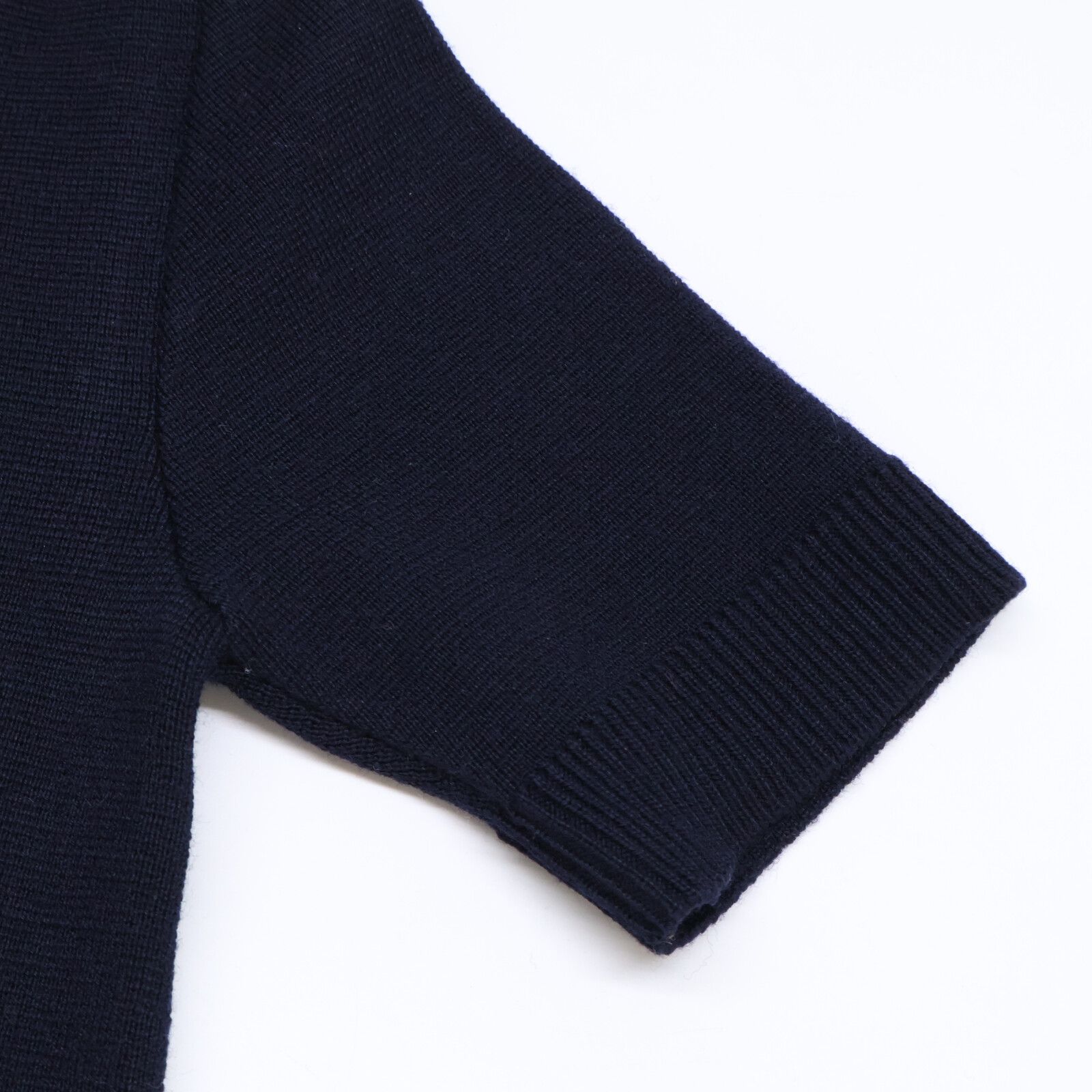  GUCCI グッチ ｼｪﾘｰﾗｲﾝ GGﾊﾟｰﾙﾎﾞﾀﾝﾆｯﾄﾜﾝﾋﾟｰｽ 6 半袖 ワンピース