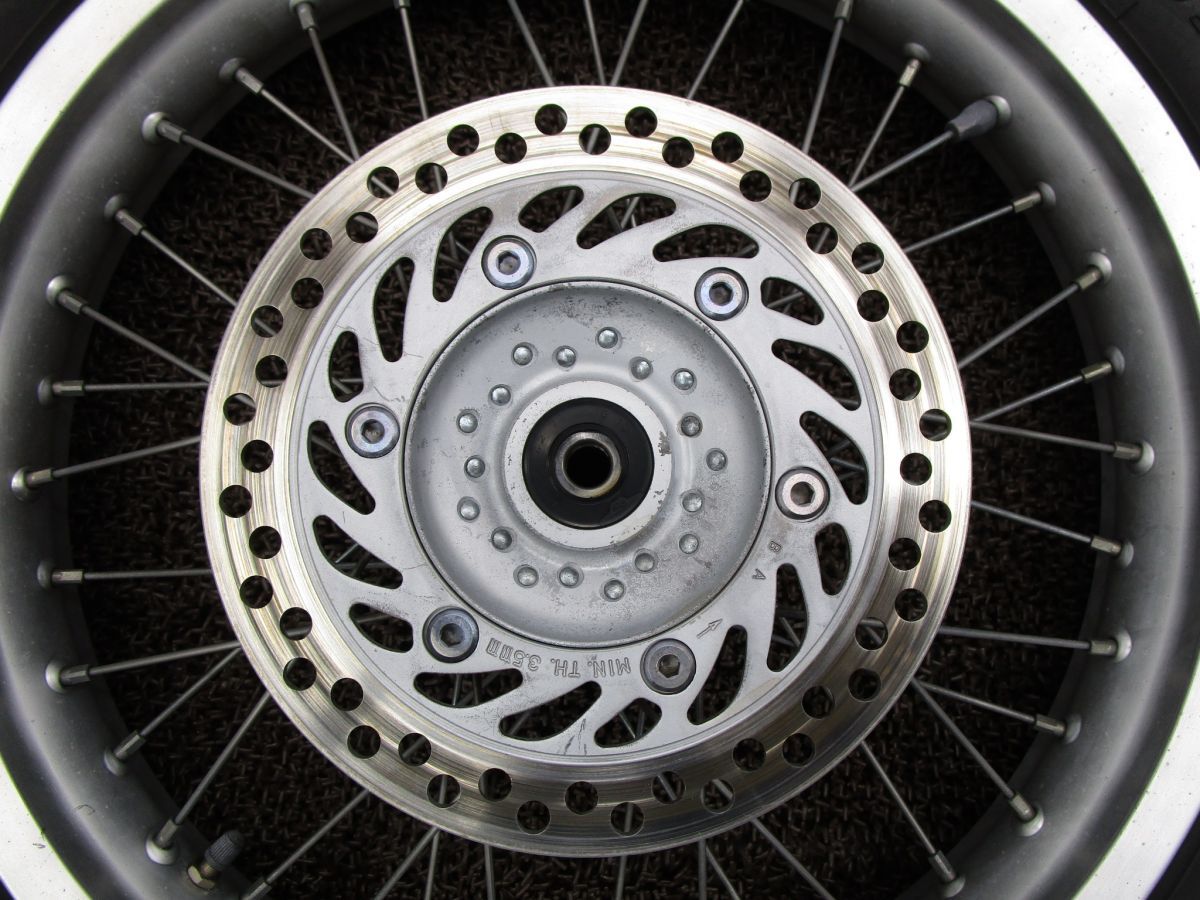 FTR223D フロントホイール ディスク A5365 MC34 ホンダ MD33E キャブ車 BILLOVLOGS_CO_UK