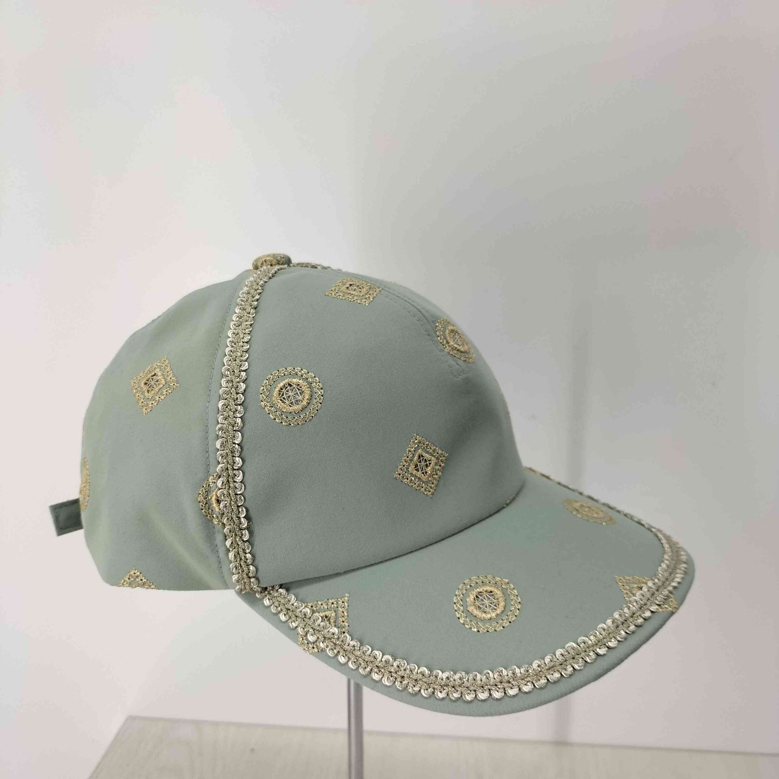 ✟ カシラ