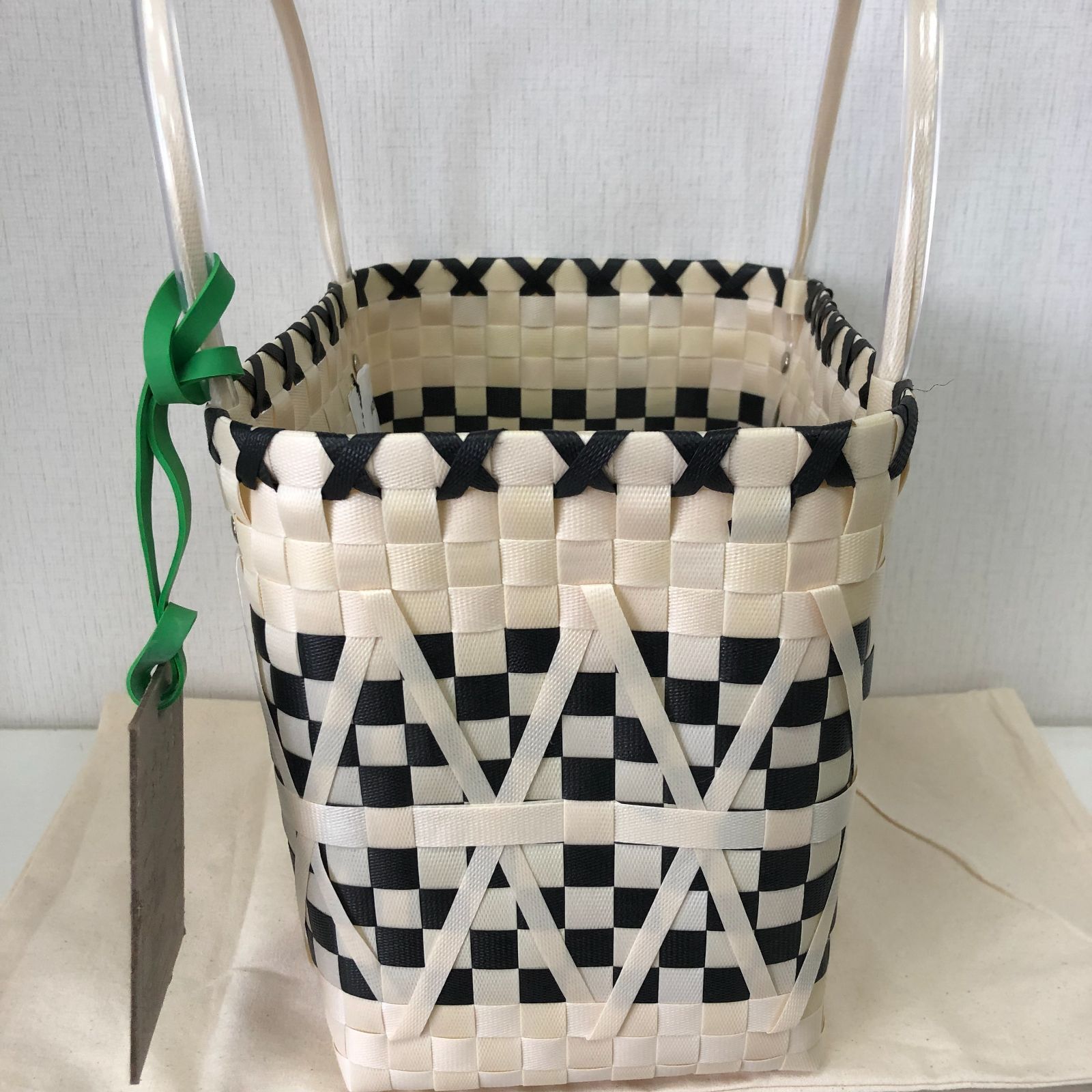 新品 MARNI マルニ スクランブルバッグ アイボリー - メルカリ