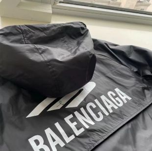 23SS【新品】Balenciaga ロゴ オーバーサイズ フード付きジャケット