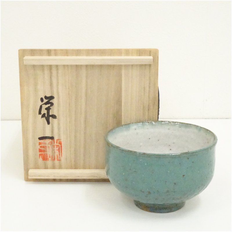 牛戸窯 小林栄一造 茶碗（共箱） 茶道 抹茶 おしゃれ 抹茶茶碗 抹茶碗 和食器 レトロ 茶器 骨董 茶わん 茶会 茶の湯