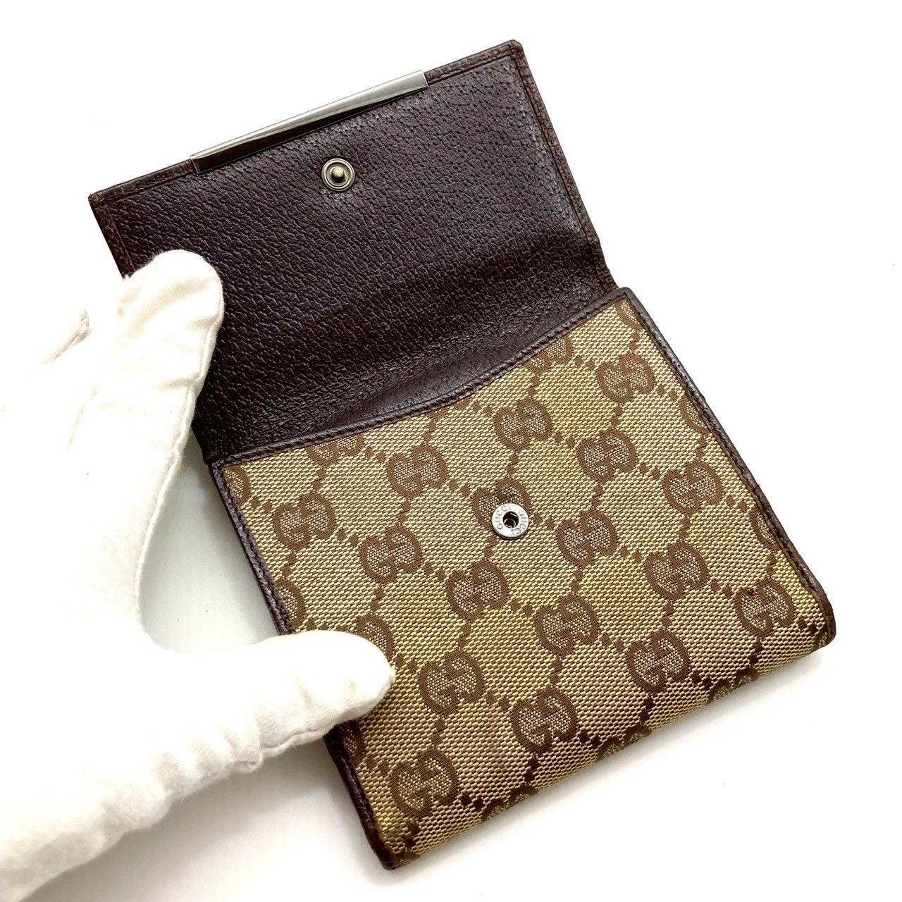 グッチ 二つ折り財布 折り財布 Wホック レザー ベージュ