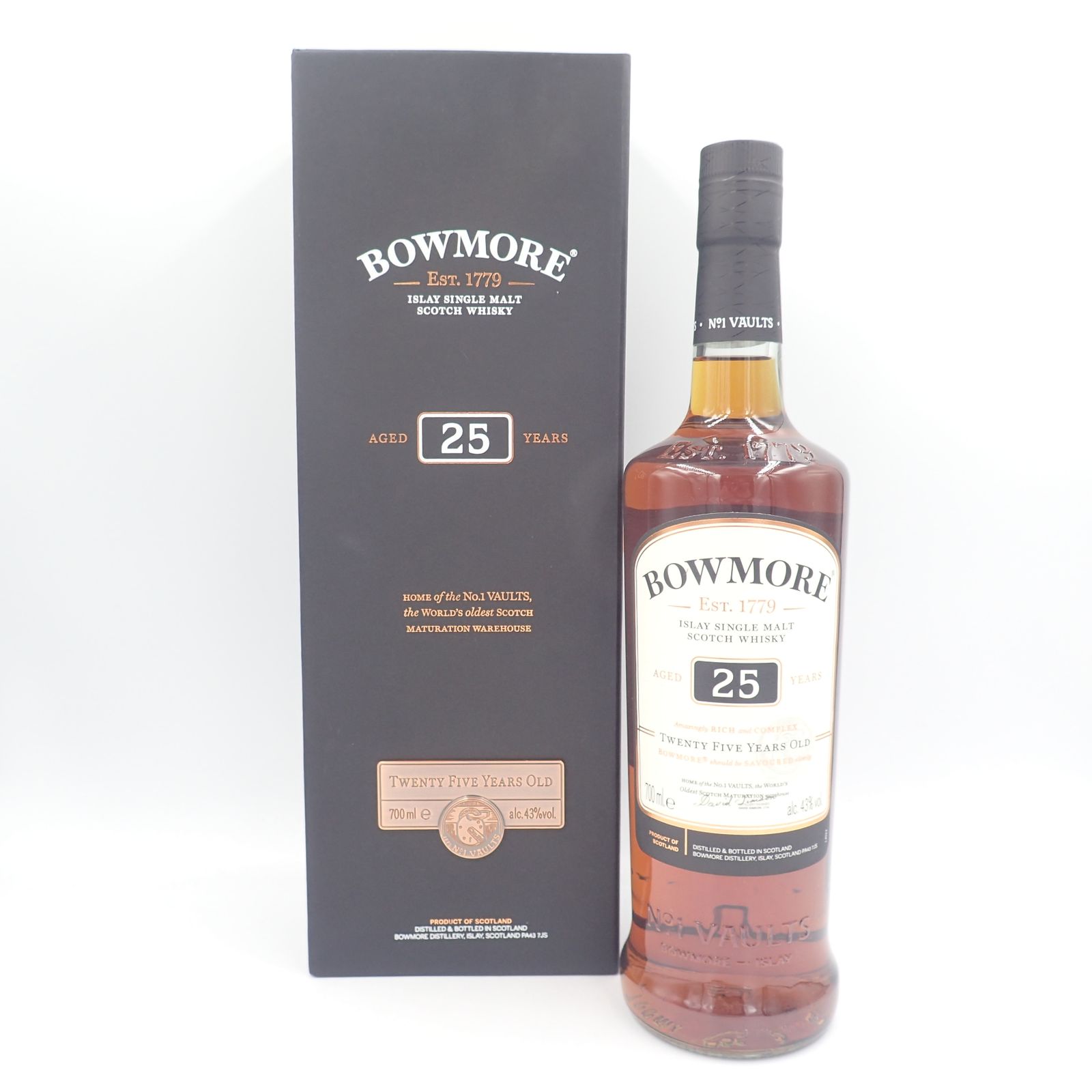 ボウモア 25年 700ml 43％ BOWMORE【X1】 - メルカリ