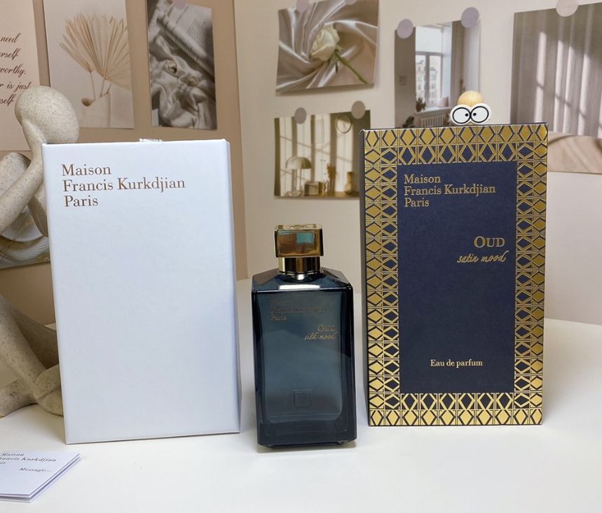 メゾン フランシス クルジャン ウード シルク ムード オードパルファム 200ml MAISON FRANCIS KURKDJIAN OUD  SILK MOOD EDP - メルカリ