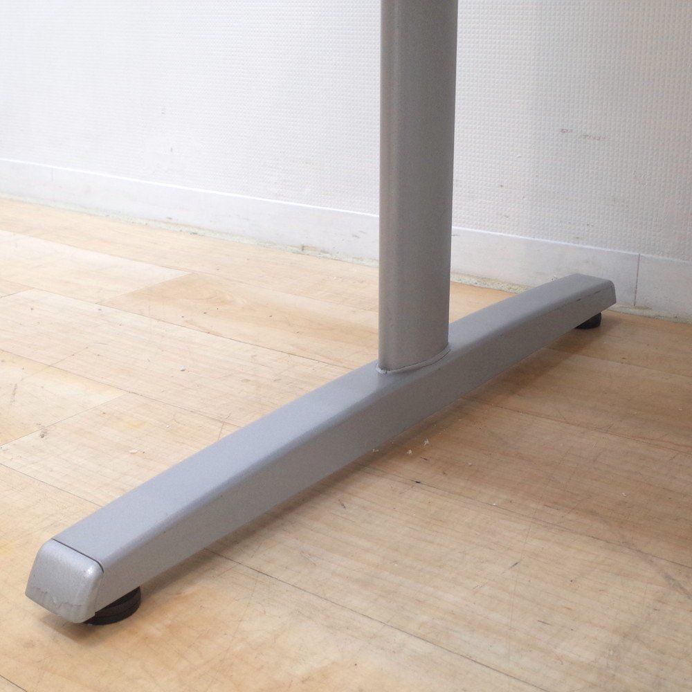 8177シリーズ ミーティングテーブル