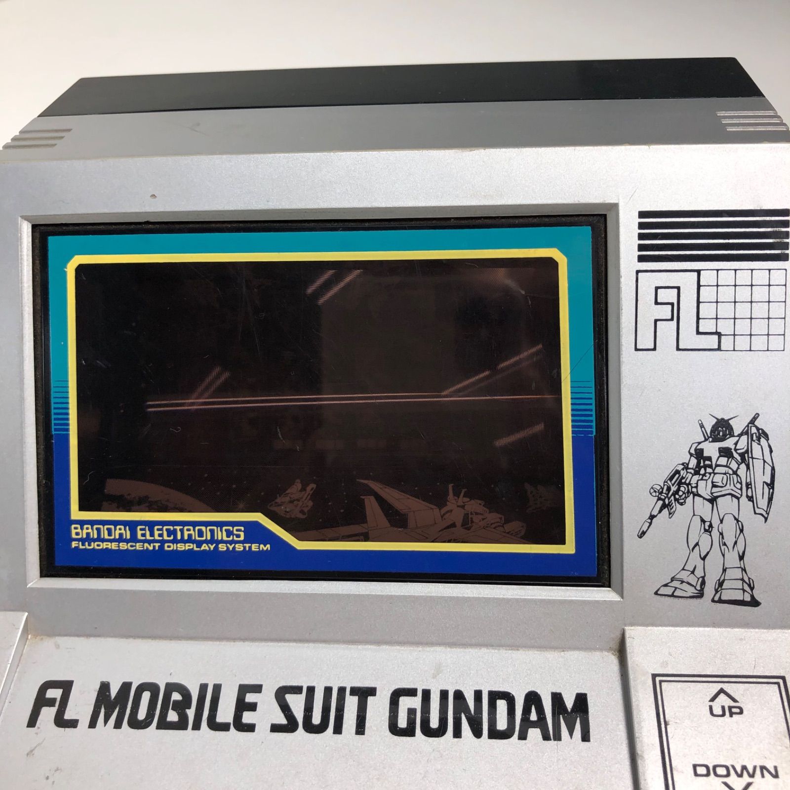 バンダイ　FL MOBILESUIT GUNDAM　ガンダム　ゲーム本体　ポータブルゲーム　昭和レトロ