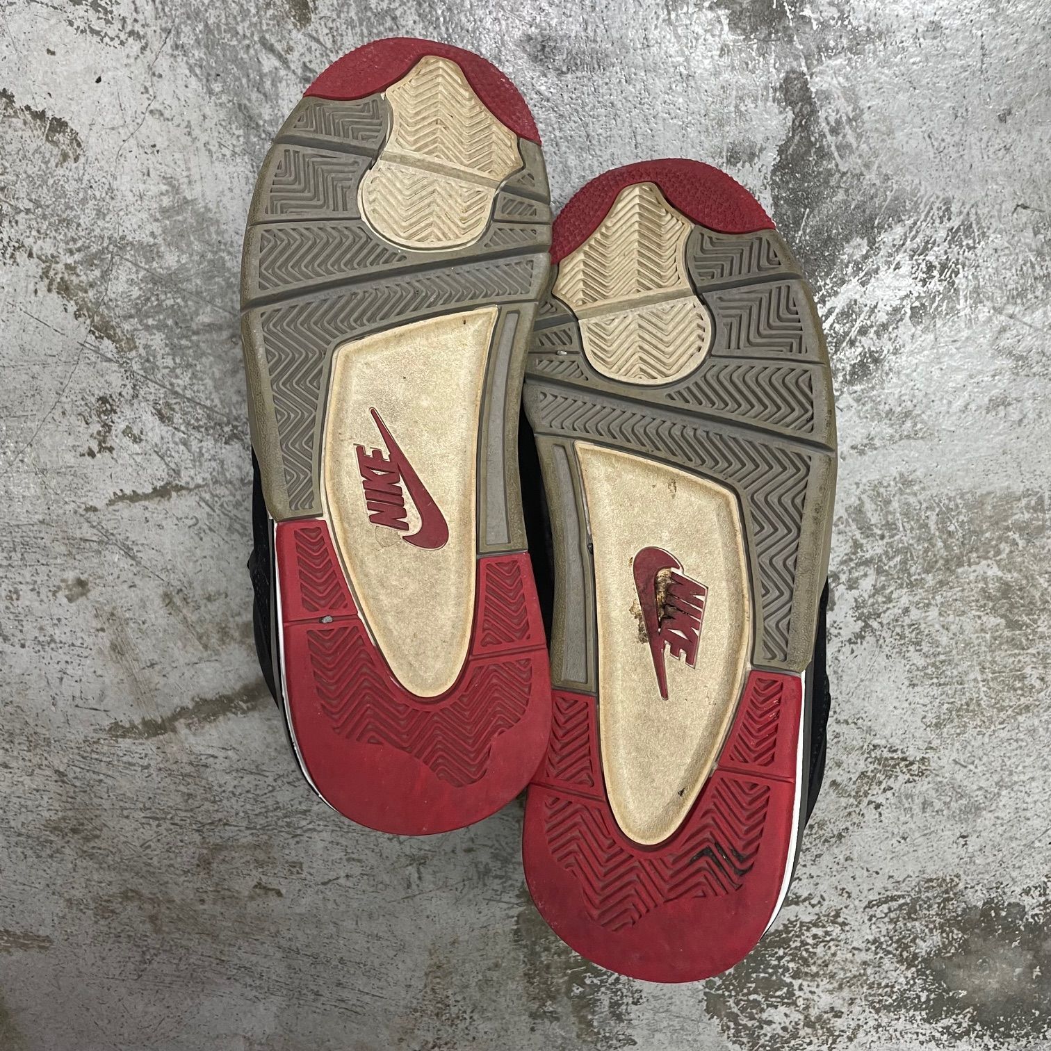 国内正規 Nike Air Jordan 4 Retro Bred 2019年製 ジョーダン4 