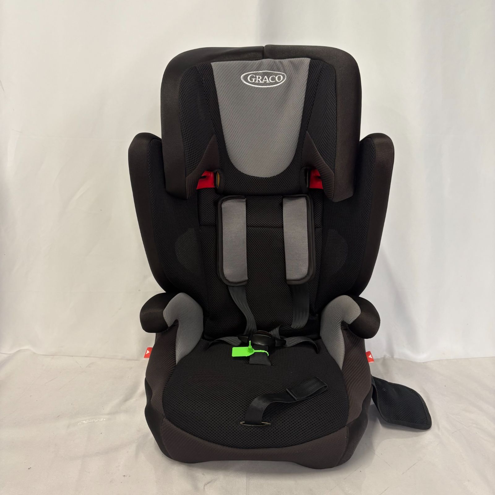 ☆美品 GRACO ミッキー柄 AirPop エアポップ グレコ ジュニアシート 販売終了）エアポップ（ベビーザらス、トイザらス限定モデル