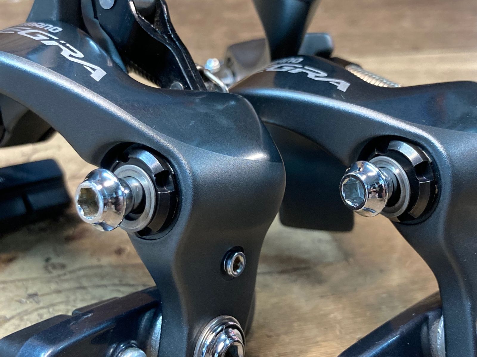 ULTEGRA ダイレクトマウント 前後ブレーキセット BR-6810 SHIMANO