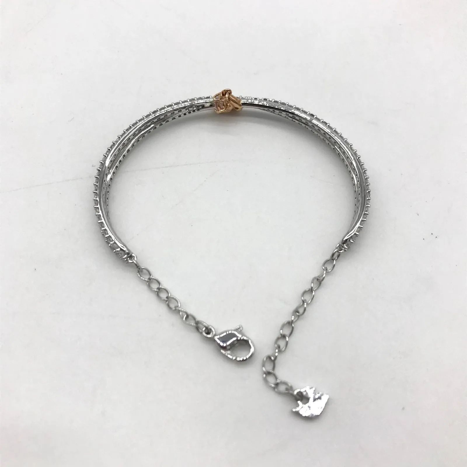 【未使用】スワロフスキー Lifelong Heart バングル　ホワイト Amazon.com: Swarovski Lifelong Heart Bangle Bracelet