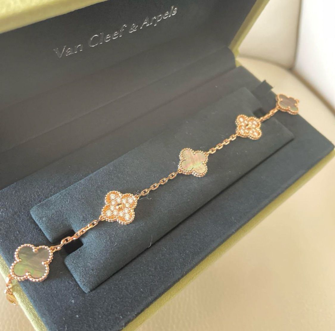 【VanCleef & Arpels】ヴィンテージ アルハンブラ ブレスレット VanCleef&Arpelsヴィンテージアルハンブラブレスレット5モチーフ