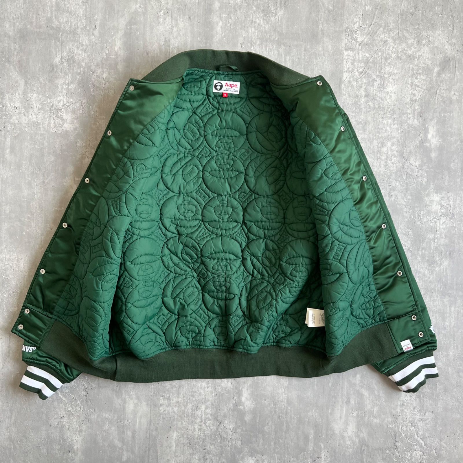 AAPE BY A BATHING APE アベイシングエイプ UNIVERCE サテンボンバー