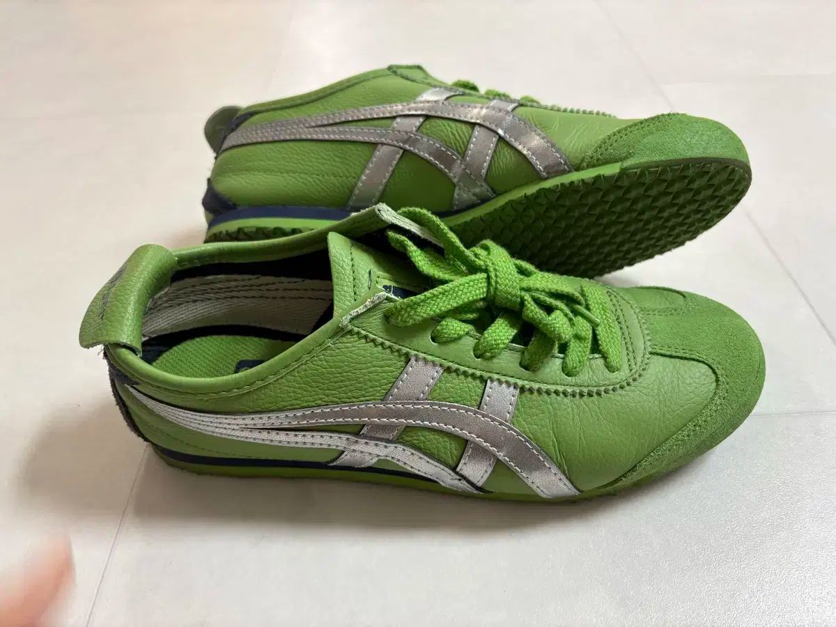  オニツカタイガー メキシコ 66 グリーン シルバー スニーカー 靴