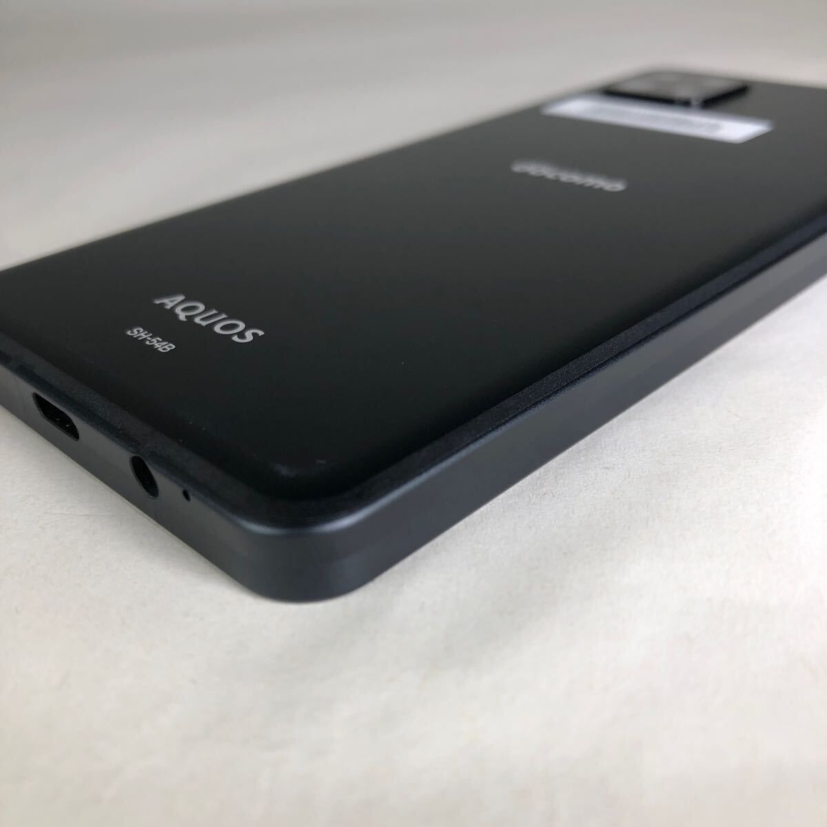 2402】超美品☆送料無料☆docomo☆SHARP☆AQUOS sense6 SH-54B 