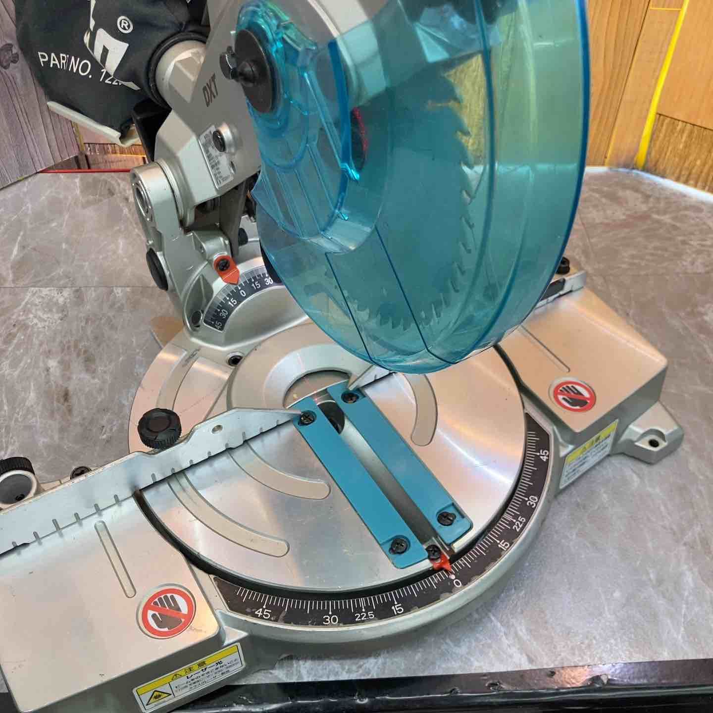 ☆マキタ(makita) コードレス卓上マルノコ LS600DZ【八潮店 ☆マキタ(makita) コードレス卓上マルノコ LS600DZ【八潮店