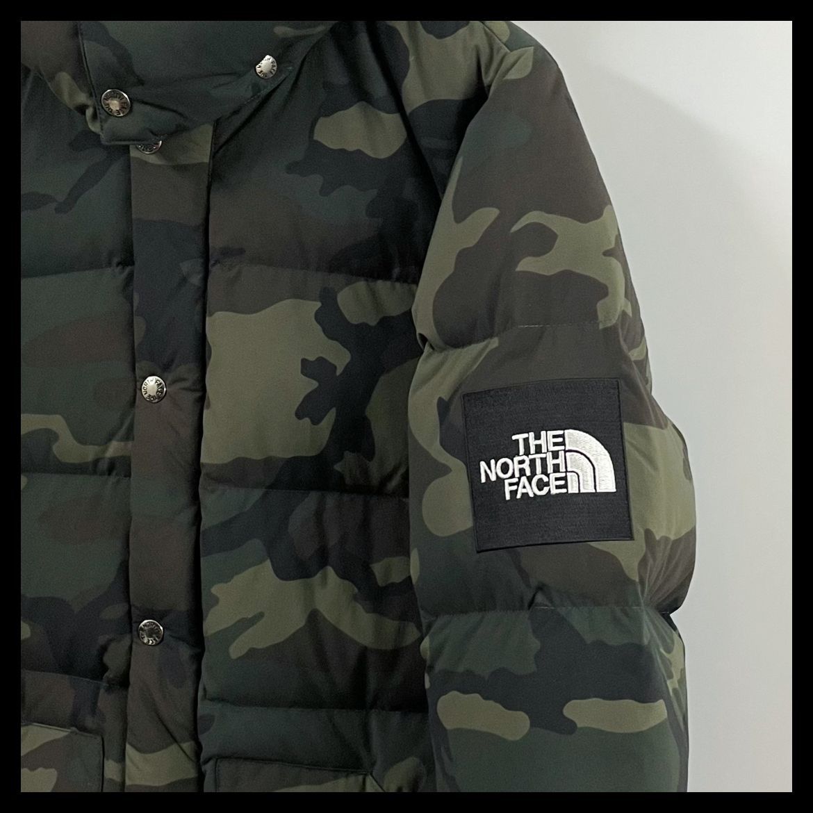 THE NORTH FACE カモフラージュ ダウンジャケット　キャンプシエラ THE NORTH FACE ノースフェイス ノベルティ カモフラージュ柄