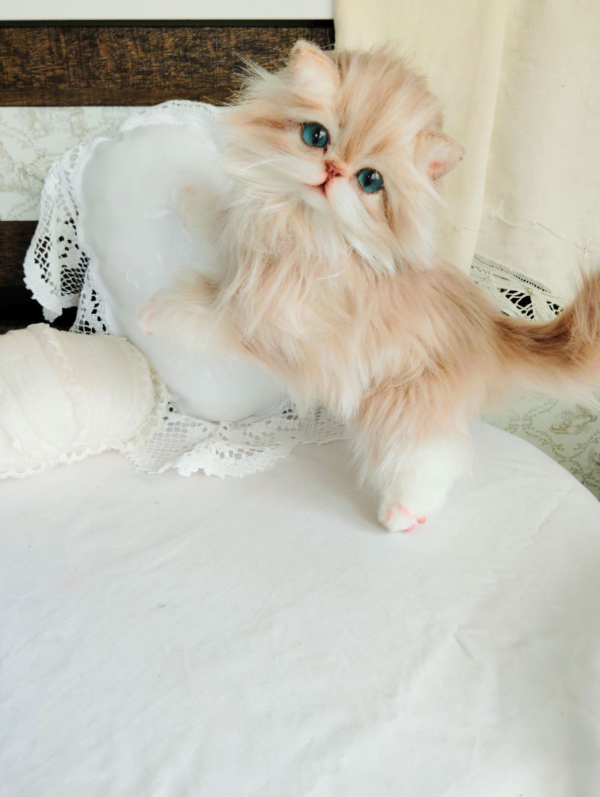 美人さん♡ミヌエット子猫ちゃん♡アートドール♡ぬいぐるみ♡大きめ