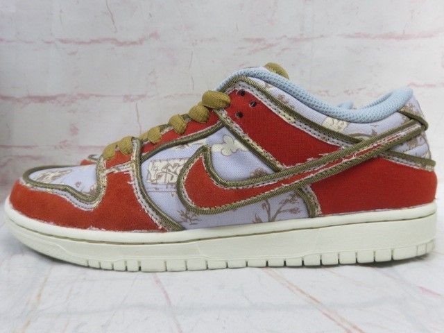 箱有 NIKE ﾅｲｷ ｽﾆｰｶｰ SB Dunk Low PRM FN 5880-001 ﾏﾙﾁｶﾗｰ 26.0 cm