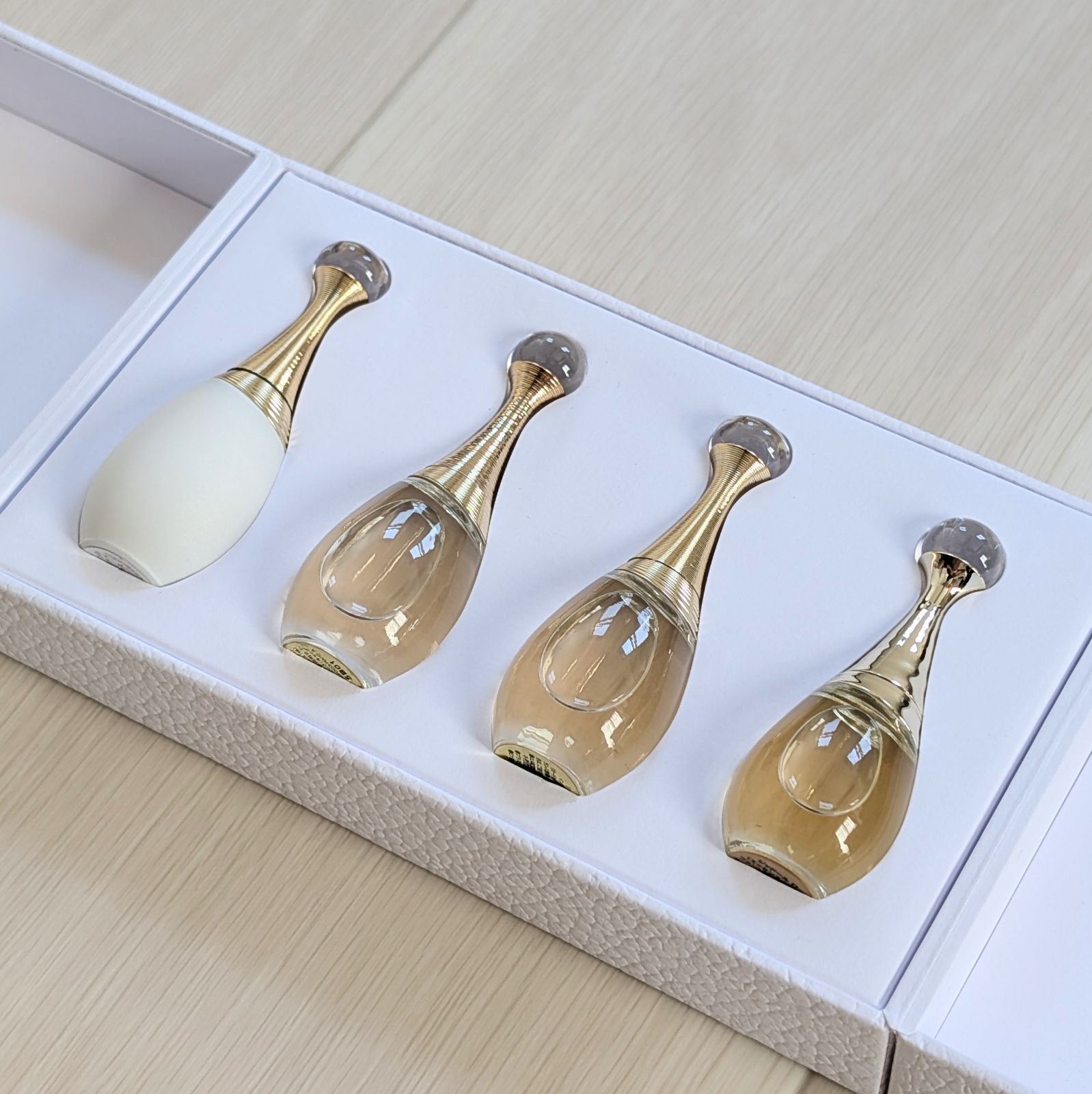 Dior⭐︎ジャドール　ディスカバリーキット Christian Dior - Christian Dior ディオール 香水ジャドール