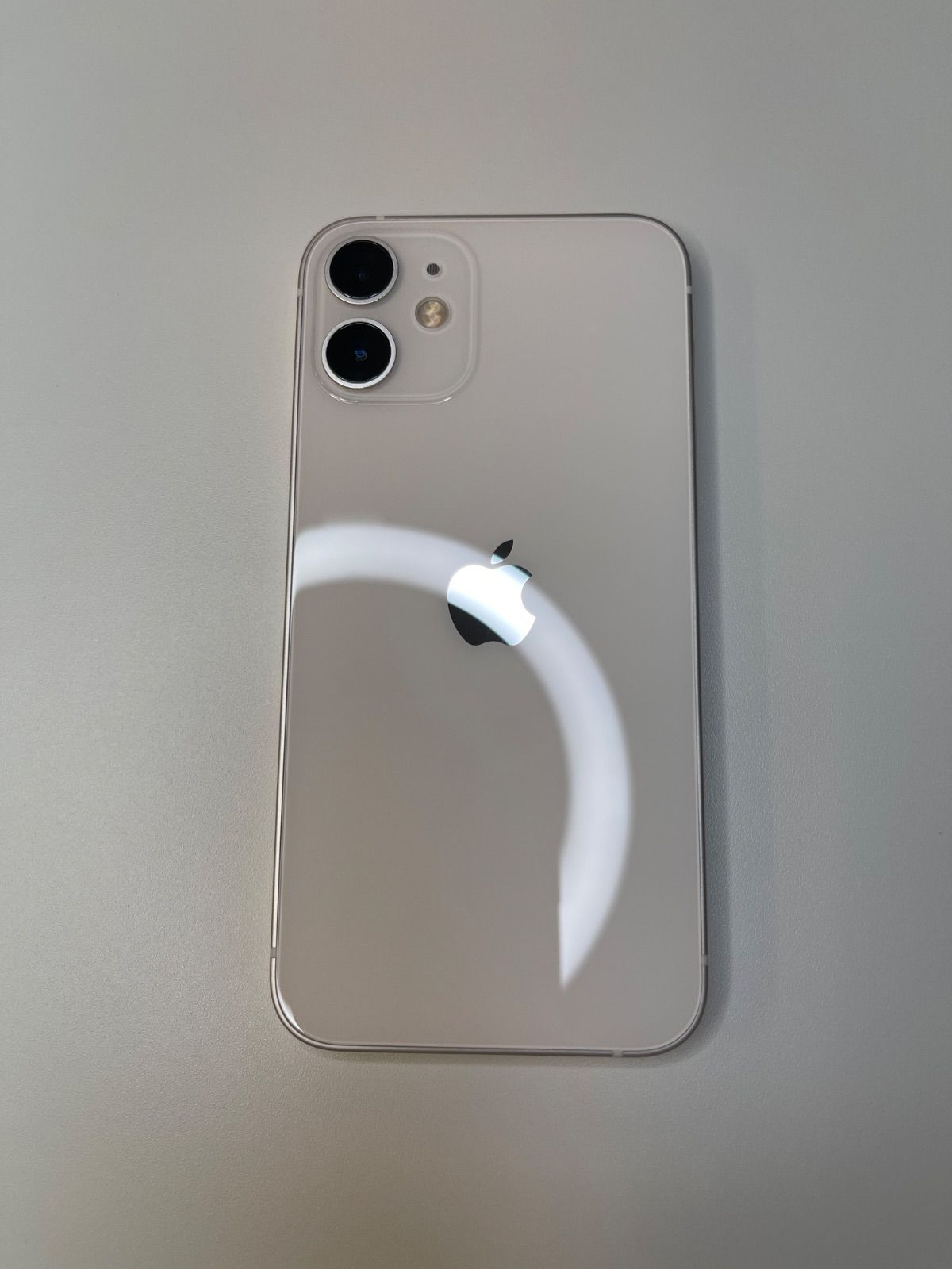Apple iPhone 12mini ホワイト 傷あり 動作正常（美品 iPhone12