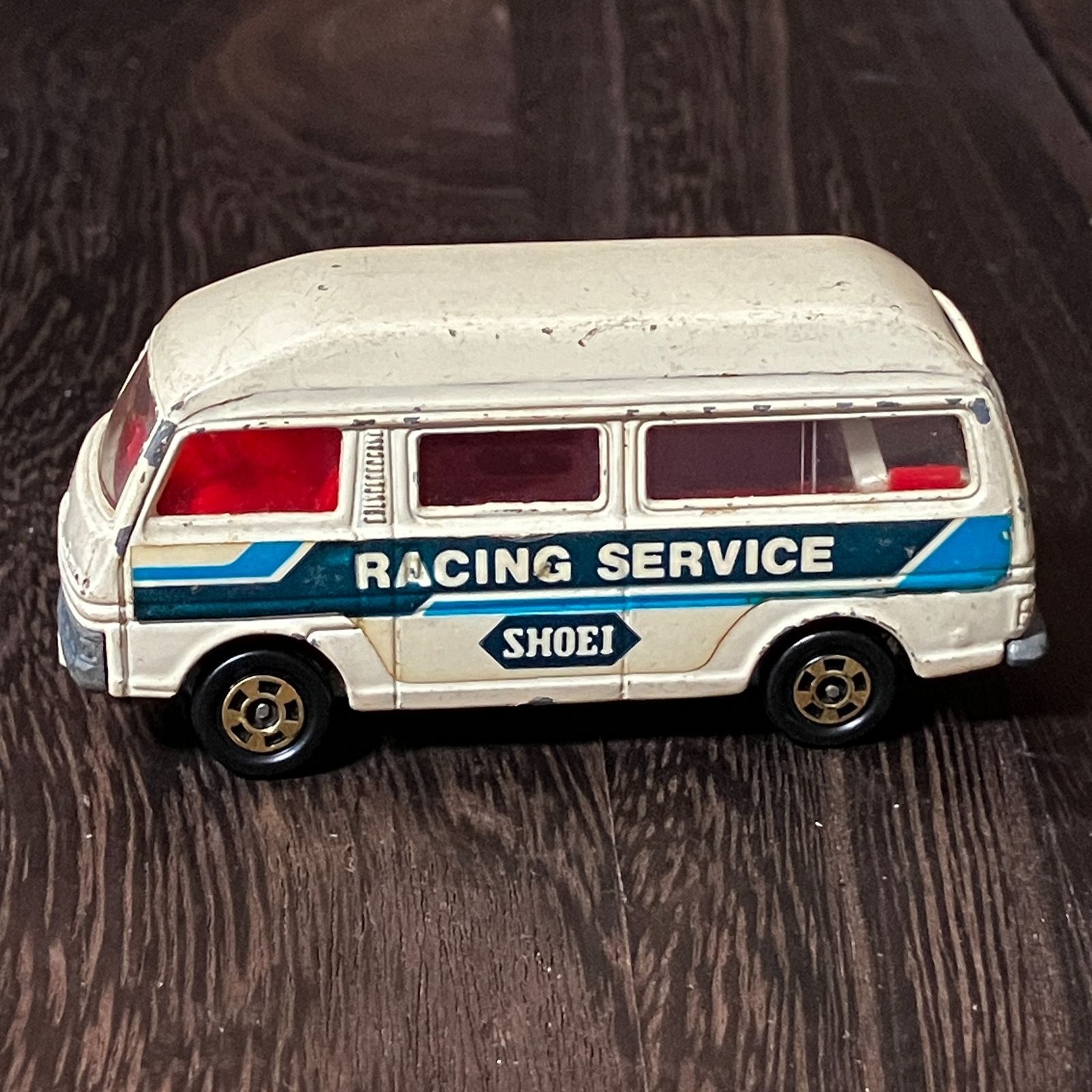 【希少‼︎】トミカ　NO.5ニッサン　キャラバン　日本製　1/67 スーパーギフト SK TOMICA トミカ NISSAN CARAVAN 日産 キャラバン 1/67