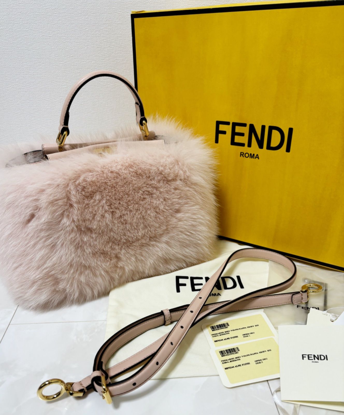 FENDI フェンディ ミニピーカブー ファー フォックス ピンク レザー 