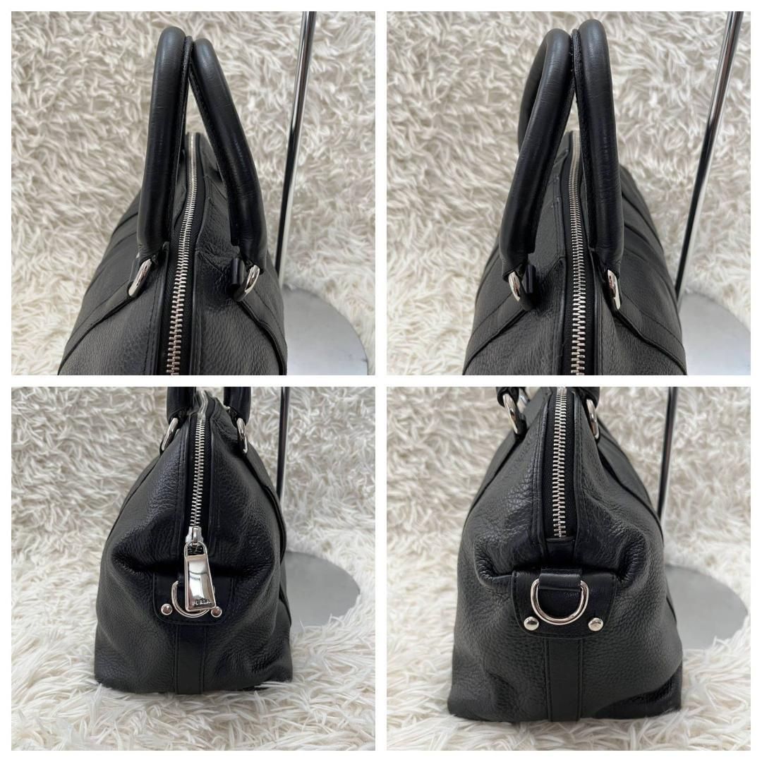 FURLA フルラ ハンドバッグ ブラック レザー ブランドゴプレートロゴ