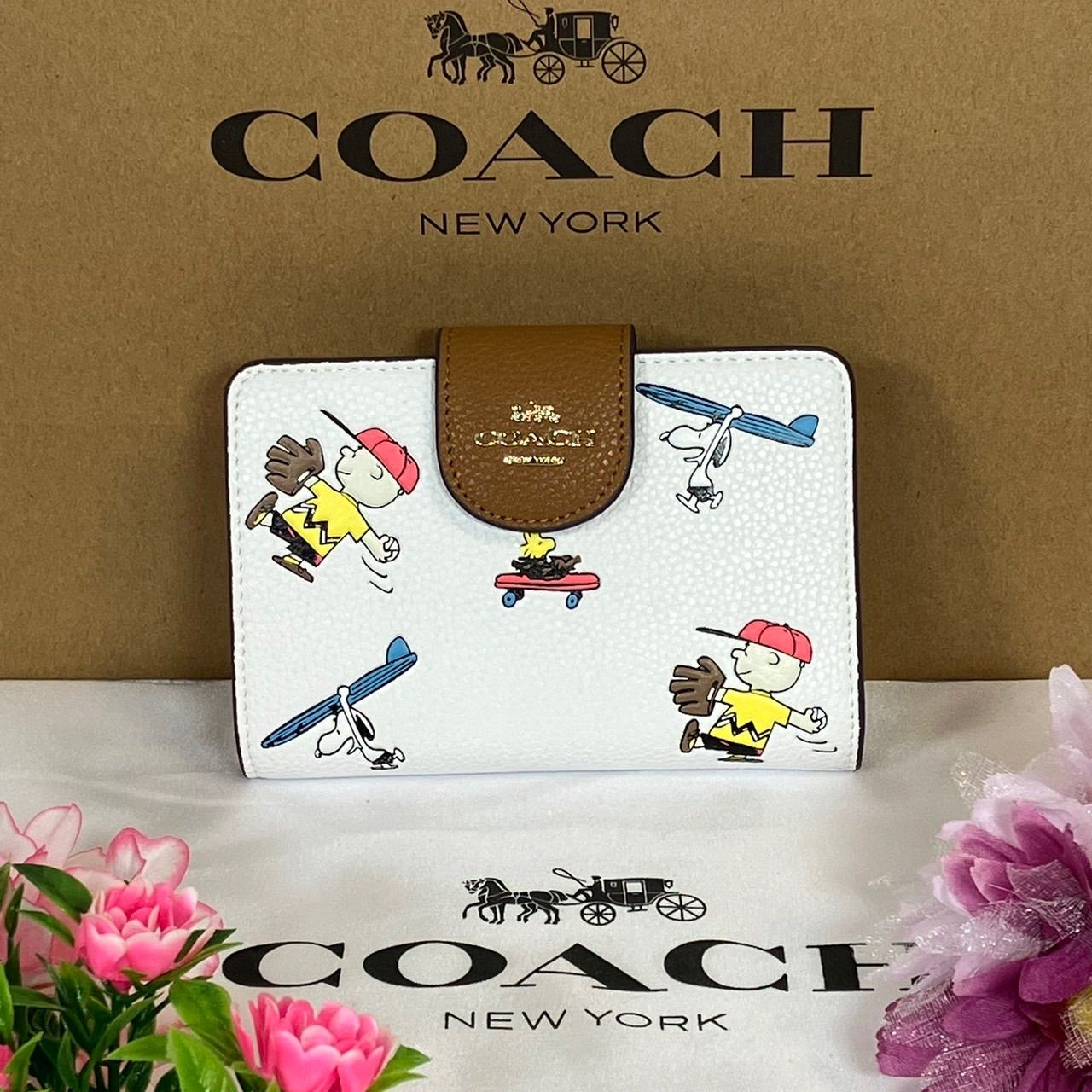 新品 未使用 coach コーチ 折財布 スヌーピー メンズ レディース