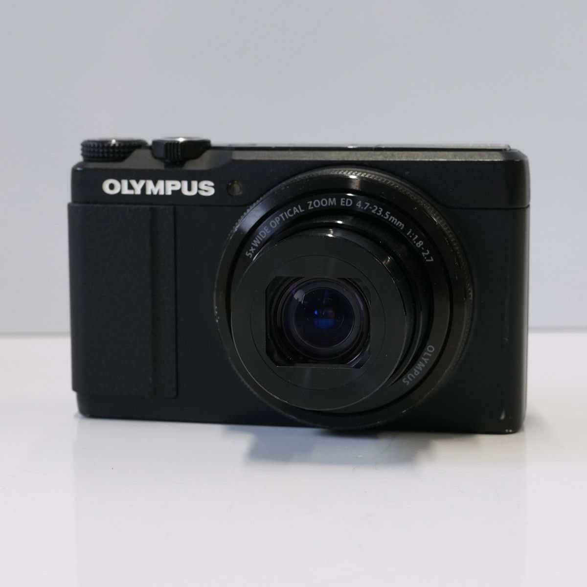 OLYMPUS スタイラス XZ-10 USED美品 デジタルカメラ 本体＋バッテリー 