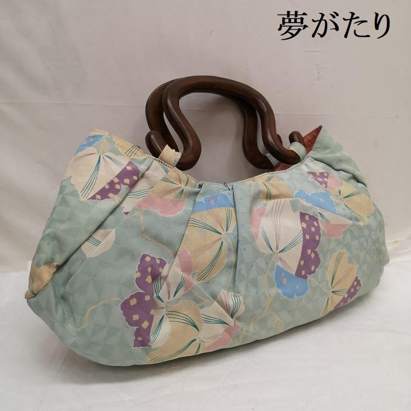 白地　豪華な牡丹と手毬に松竹梅の疋田柄の古典振袖フルセット 白地 豪華な牡丹と手毬に松竹梅の疋田柄の古典振袖フルセット