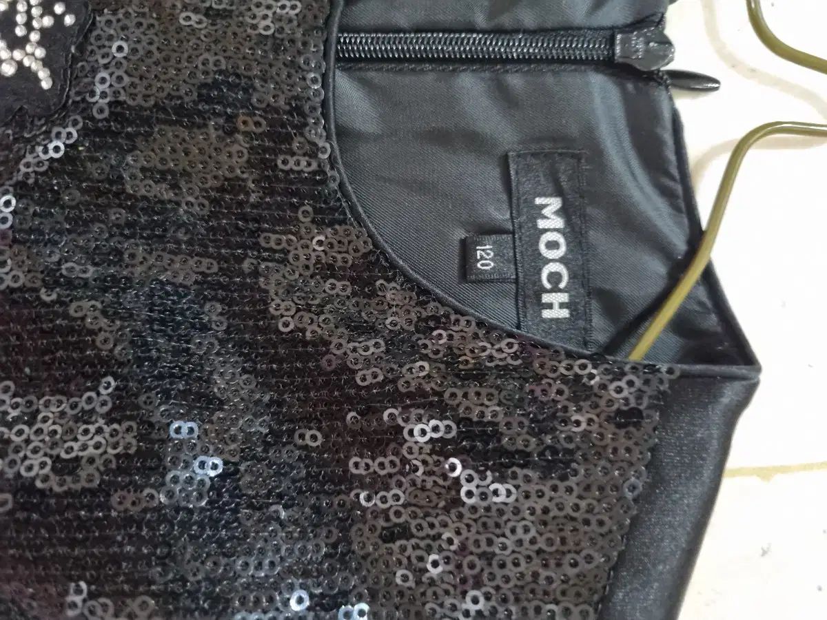 Mochi 黒 レース スパンコール トゥイーン ドレス