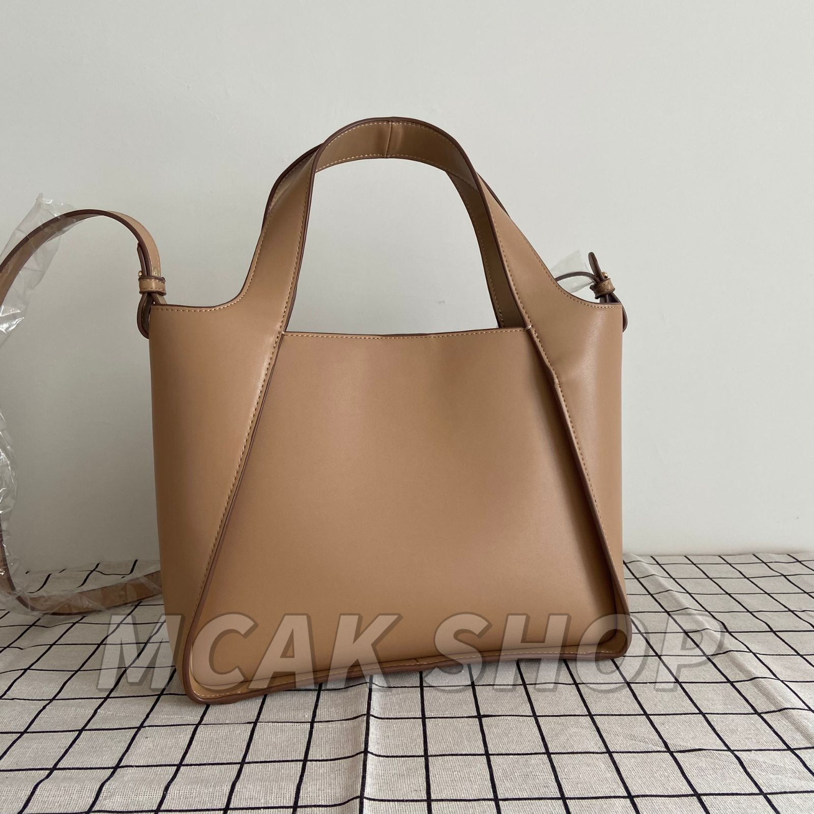 美品 Stella McCartney LOGO ステラマッカートニー ファッション レディース バッグ ロゴ クロスボディバッグ ショルダーバッグ  ハンドバッグ トートバッグ ポシェット付きクロスボディーバッグ キャメル 2WAY - メルカリ