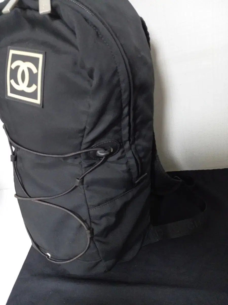 シャネル軽量バックパック