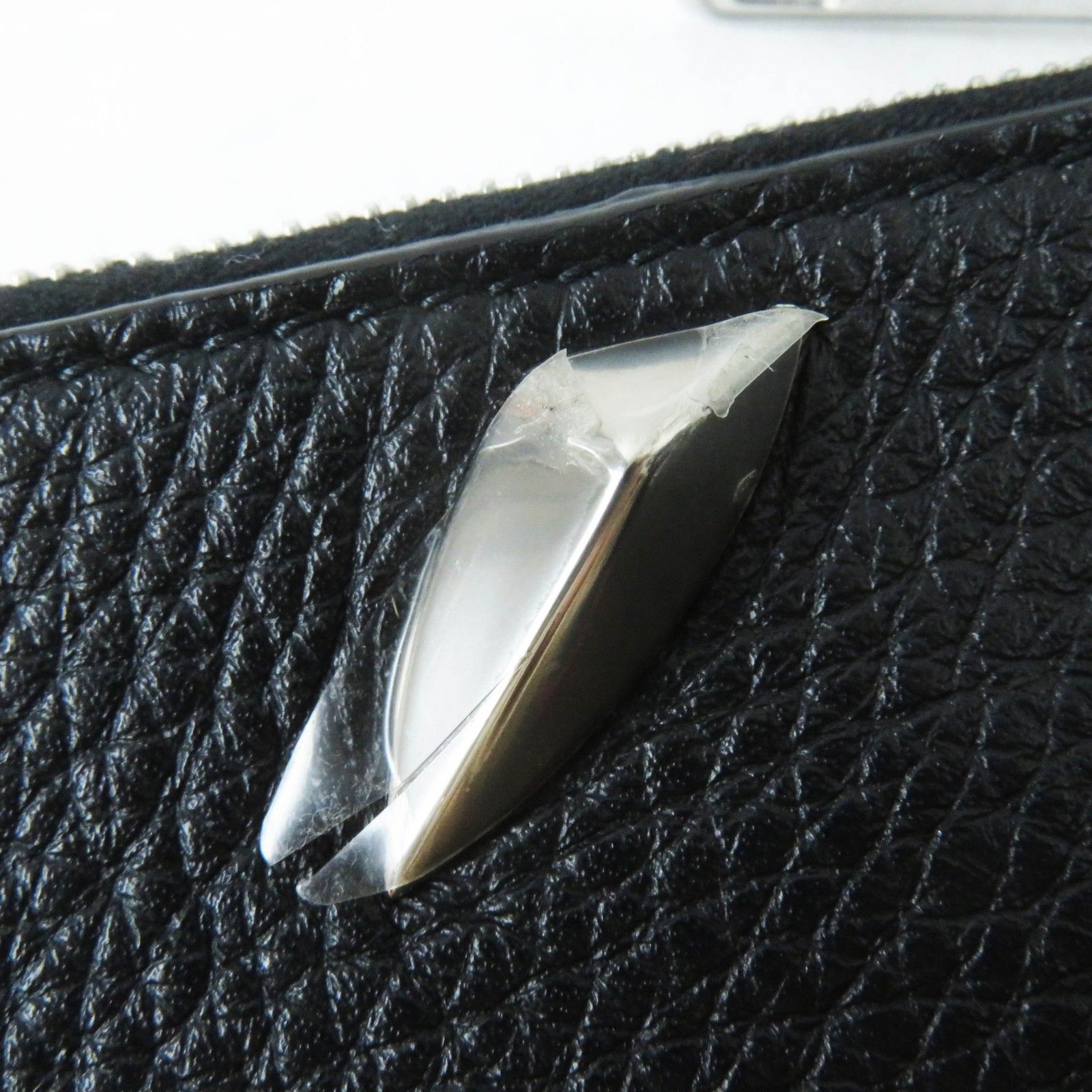未使用品◎FENDI フェンディ バグズアイ 三角形 バイカラー
