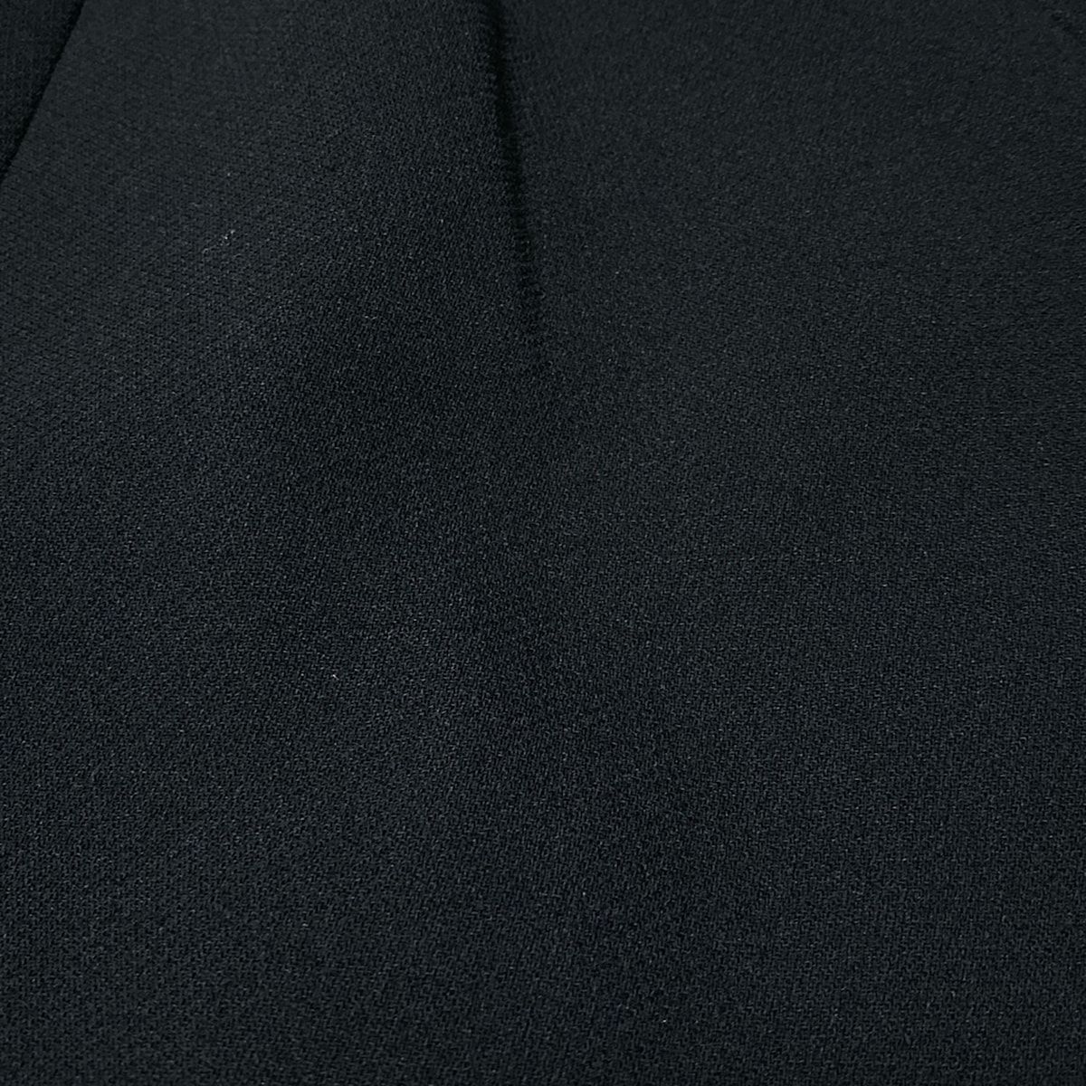 スカートスーツ