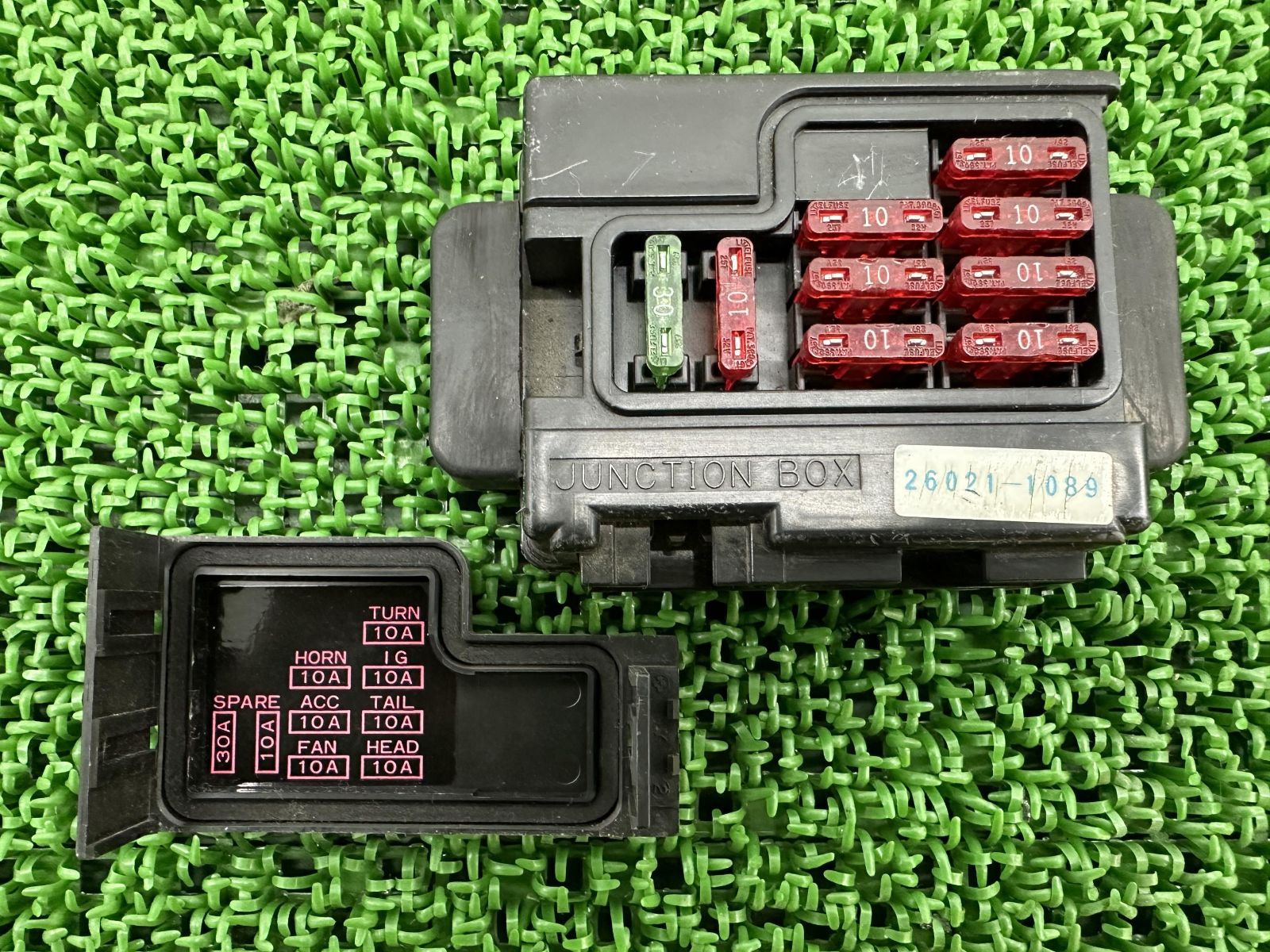 ZRX400 ZRX-II ヒューズボックス 26021-1089 カワサキ 純正 中古