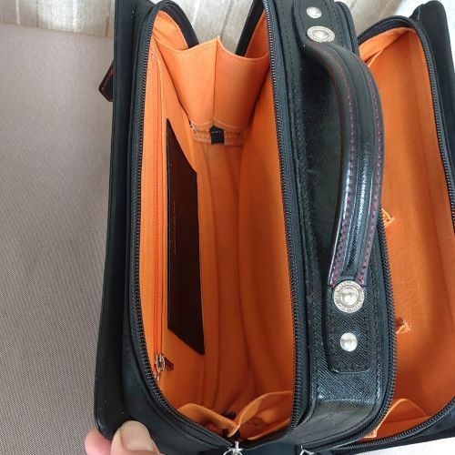 カステルバジャック☆セカンドバッグ☆ドロワット☆型押しブラック☆超  