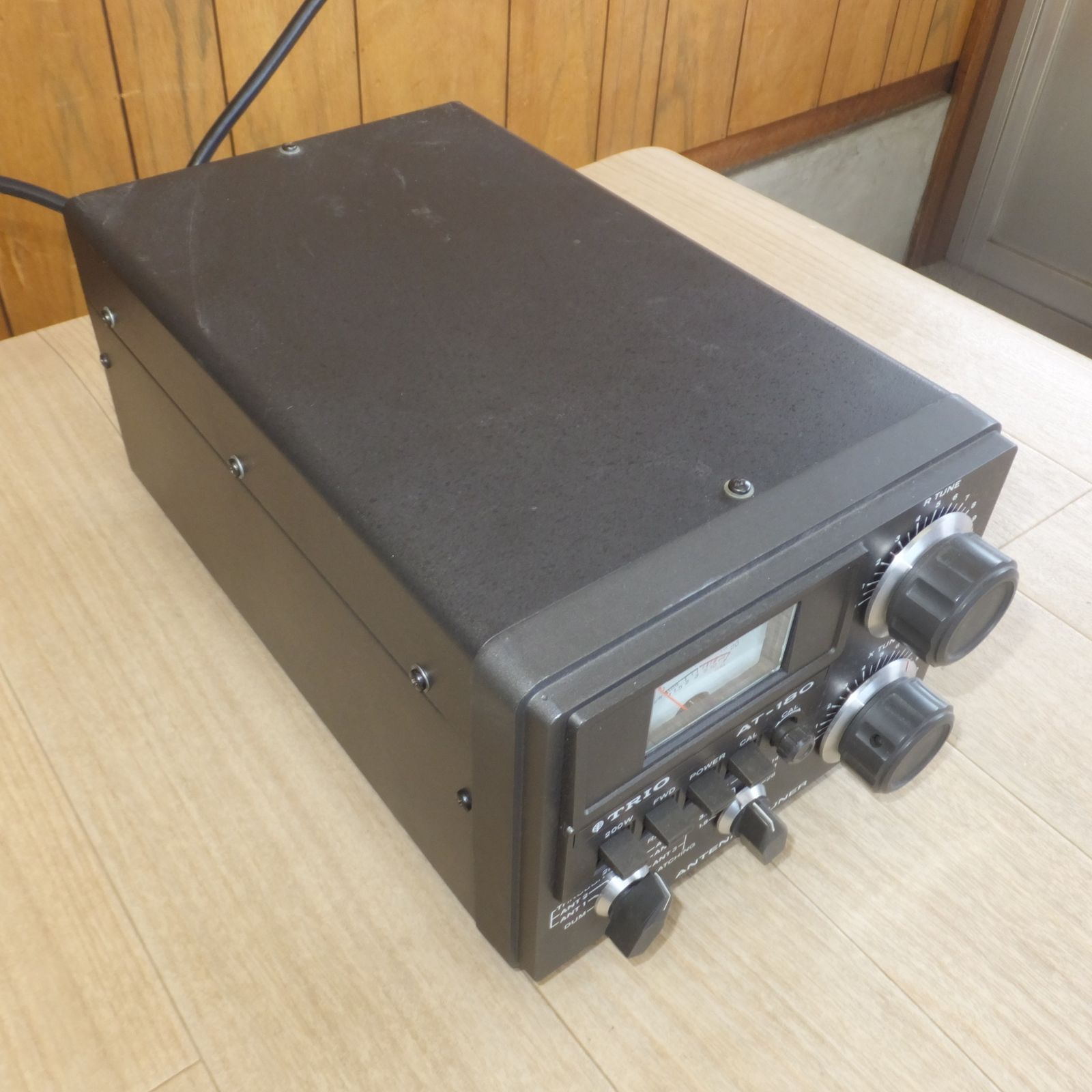 TRIO アンテナチューナー AT-200 聞きほれる