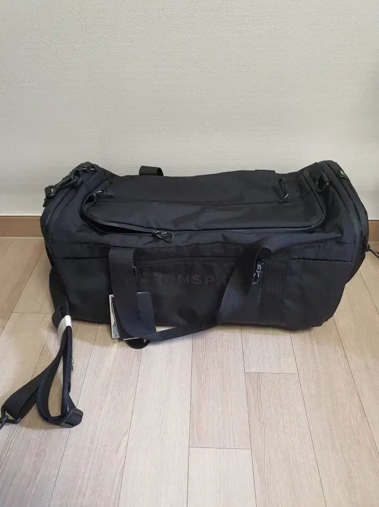 ダッフルバッグ