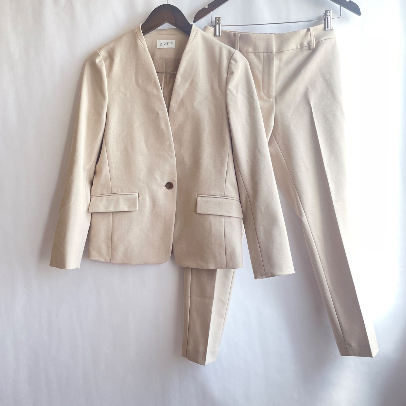美品】プラステ レディース スーツ 洗える セットアップ M S